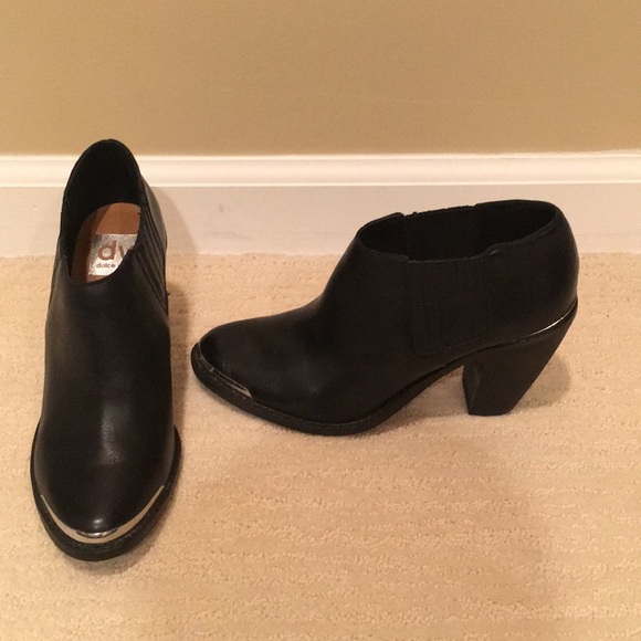 DV by Dolce Vita Shoes - Dolce vita ankle booties